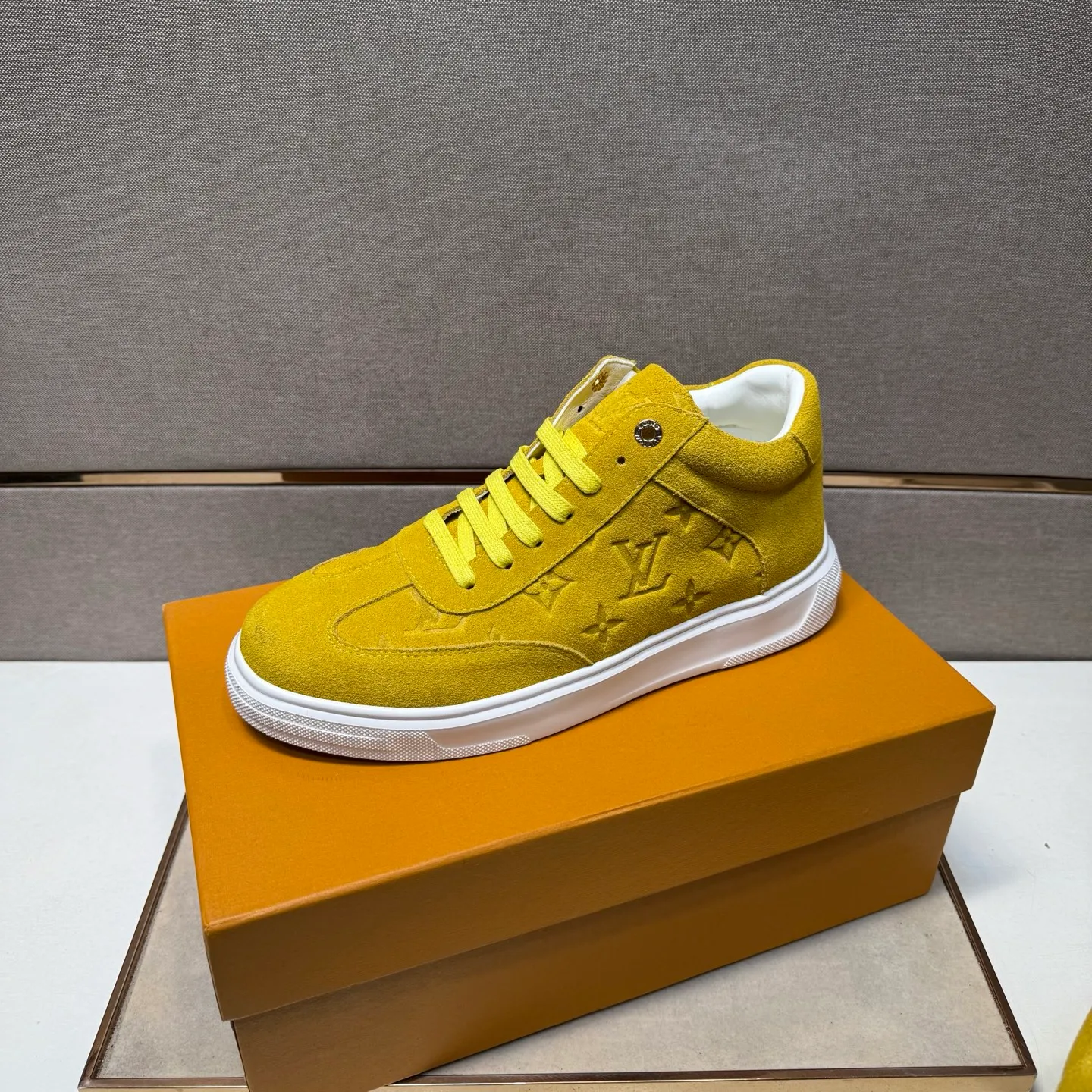 Men's men's shoes 💰pp420 [LV～] Men's casual shoes 2025z cabinet sales simultaneously 🔶Size: 38-44#️⃣ 🔷3 colors🔜The upper is made of multi-material splicing ➕Genuine leather lining, comfortable and breathable, sole: original comfortable and wear-resistant outsole, ⚠️real thing📱photographed🎬real thing is better📢📢📢